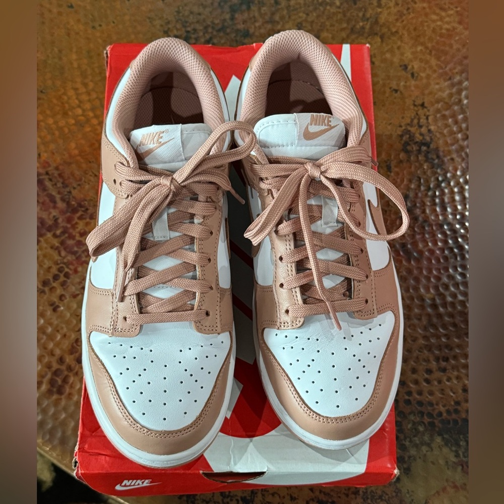 Nike Dunk Low - Women’s 9 (fits like 8.5)